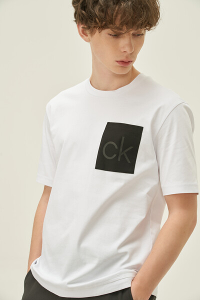 CK 로고 소프트 새틴 티셔츠