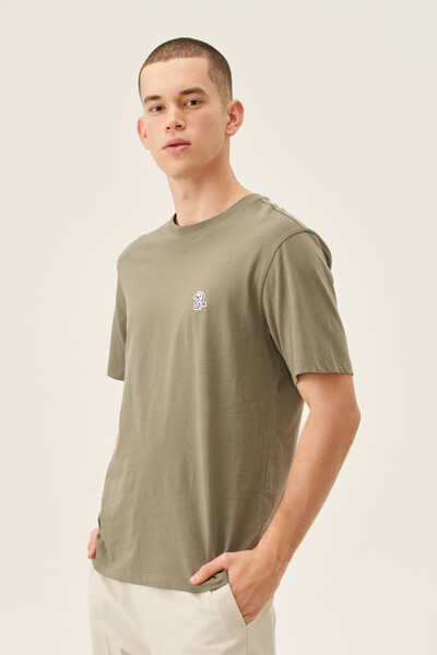 (MEN) 디노 뱃지 티셔츠