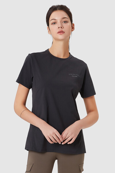 [데상트] 여성 롱기장 반팔 티셔츠 (SN122YTS23)