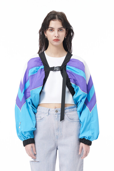라이트 볼레로 점퍼