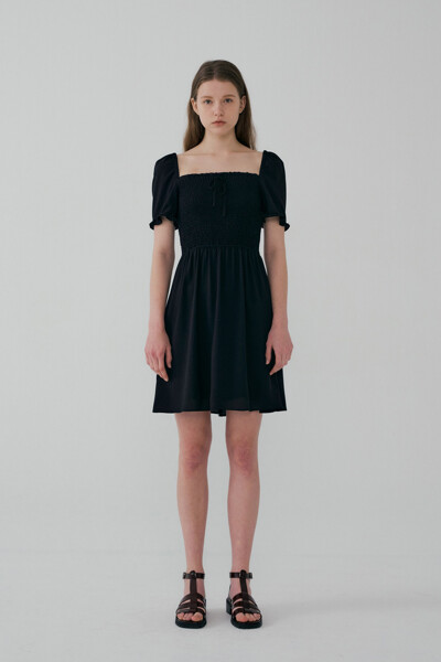 Smocked Mini Dress Black (JWDR2E923BK)
