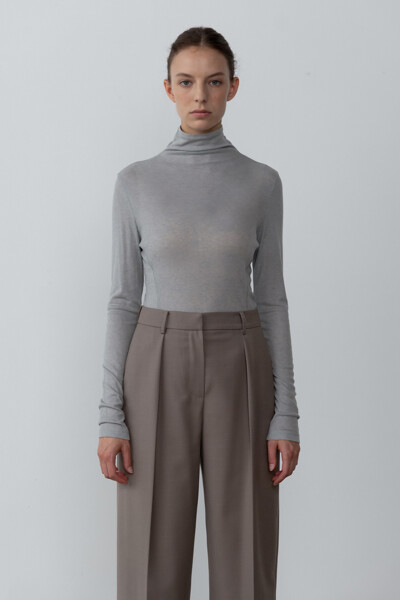 Lining Turtle-neck Jersey Top Pale Sage (JWTS2F903E1)