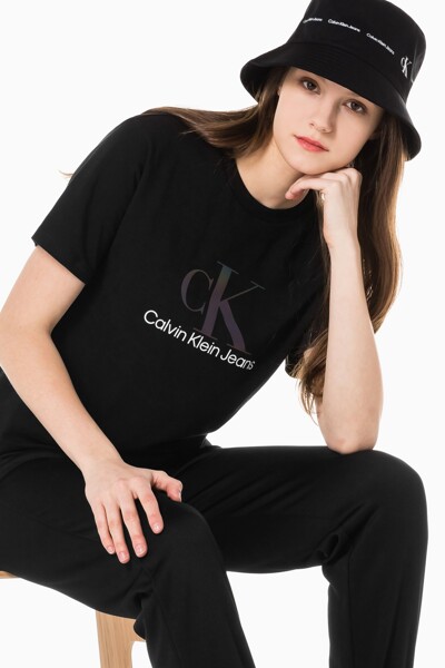 여성 모노그램 로고 스트레이트핏 반팔 티셔츠 J218769-BEH J218769BEH