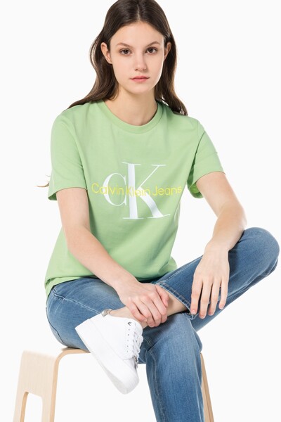 여성 스트레이트핏 모노그램 로고 반팔 티셔츠 J218885-L99 J218885L99