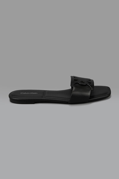 Calvin Klein Accessories [CK ACC] 여성 아미라 엠블 스퀘어 플랫 샌들 HW03128 0GJ