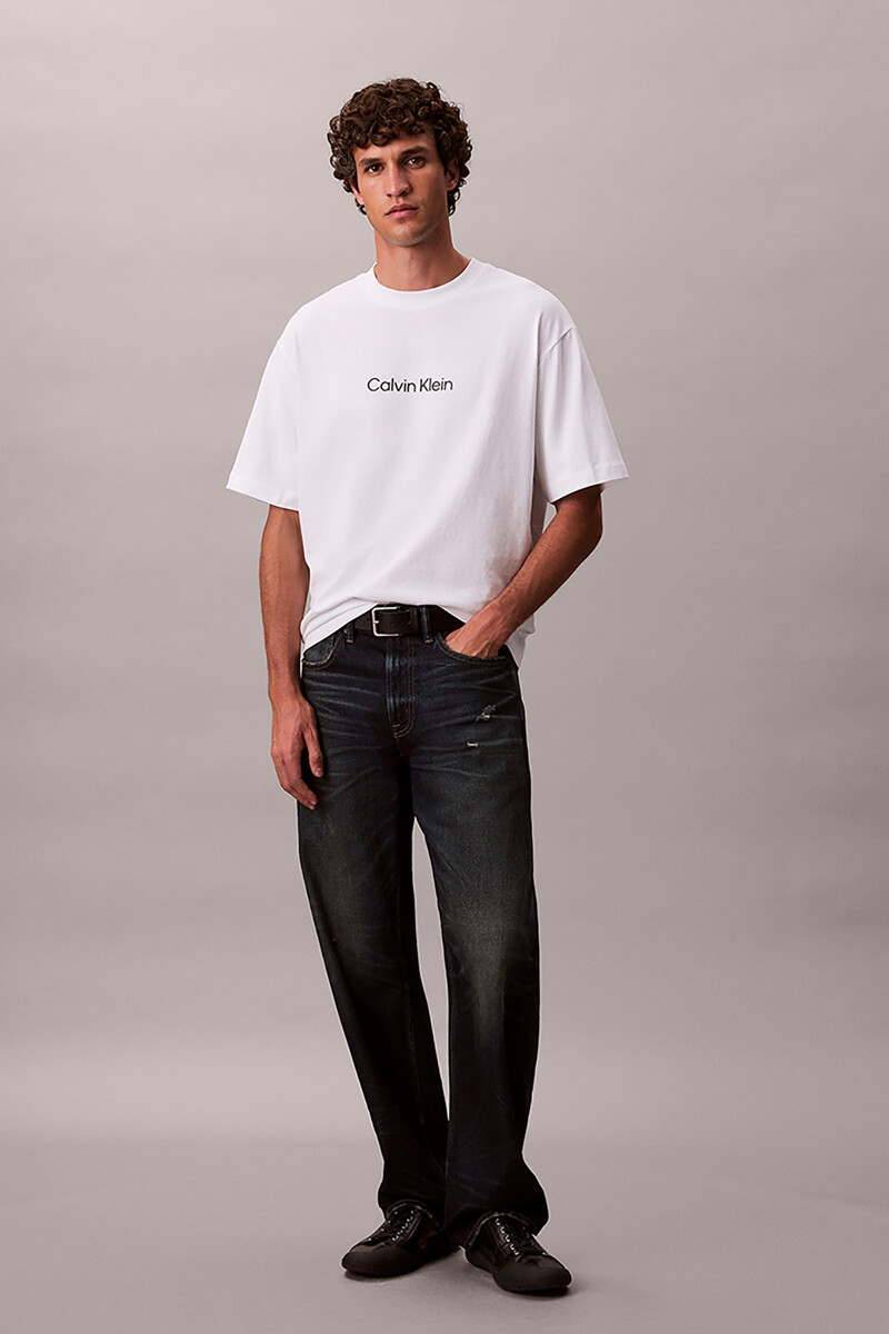 Calvin Klein Jeans [CK] 릴렉스드 핏 스탠다드 로고 크루넥 반팔 티셔츠 40HM228 YAF