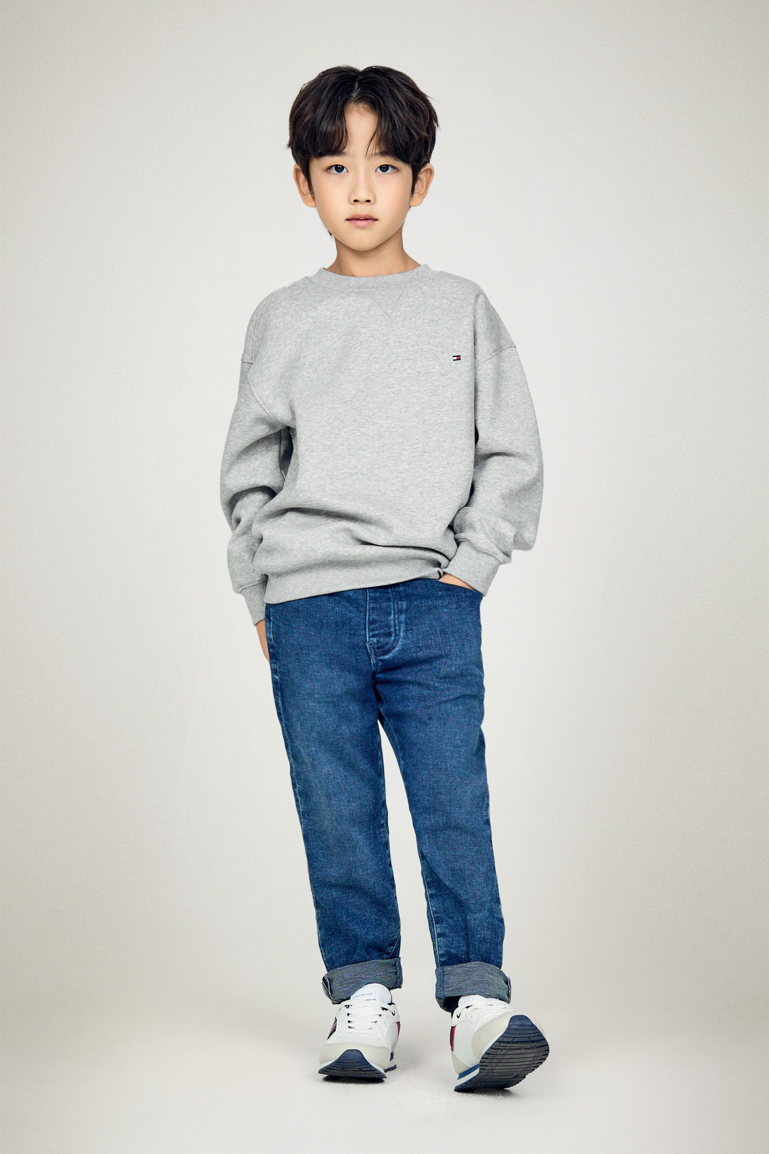 TOMMY HILFIGER KIDS-[본사 공식] [UNISEX] 타임리스 플리스 스웨트셔츠 (T42E6KKO14CBT1P1A)│삼성물산 온라인몰 SSF Shop [본사... 