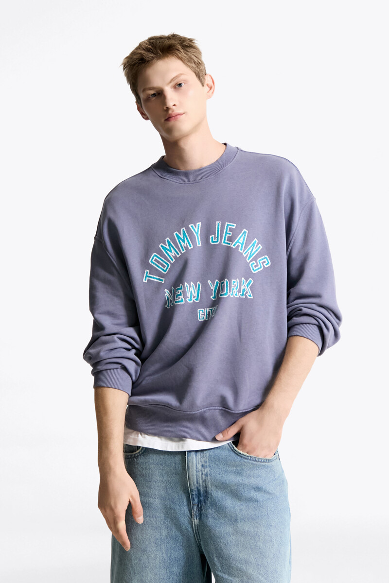 TOMMY JEANS 오버 다이 바시티 스웨트 셔츠