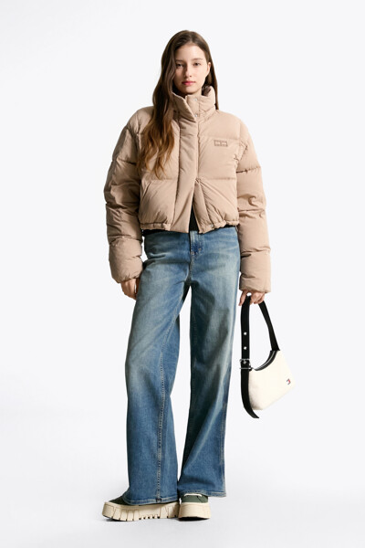 TOMMY JEANS 알래스카 크롭 다운