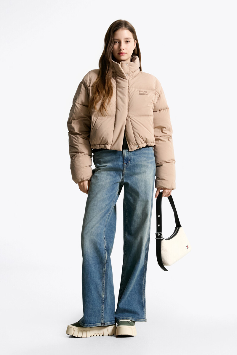 TOMMY JEANS 알래스카 크롭 다운