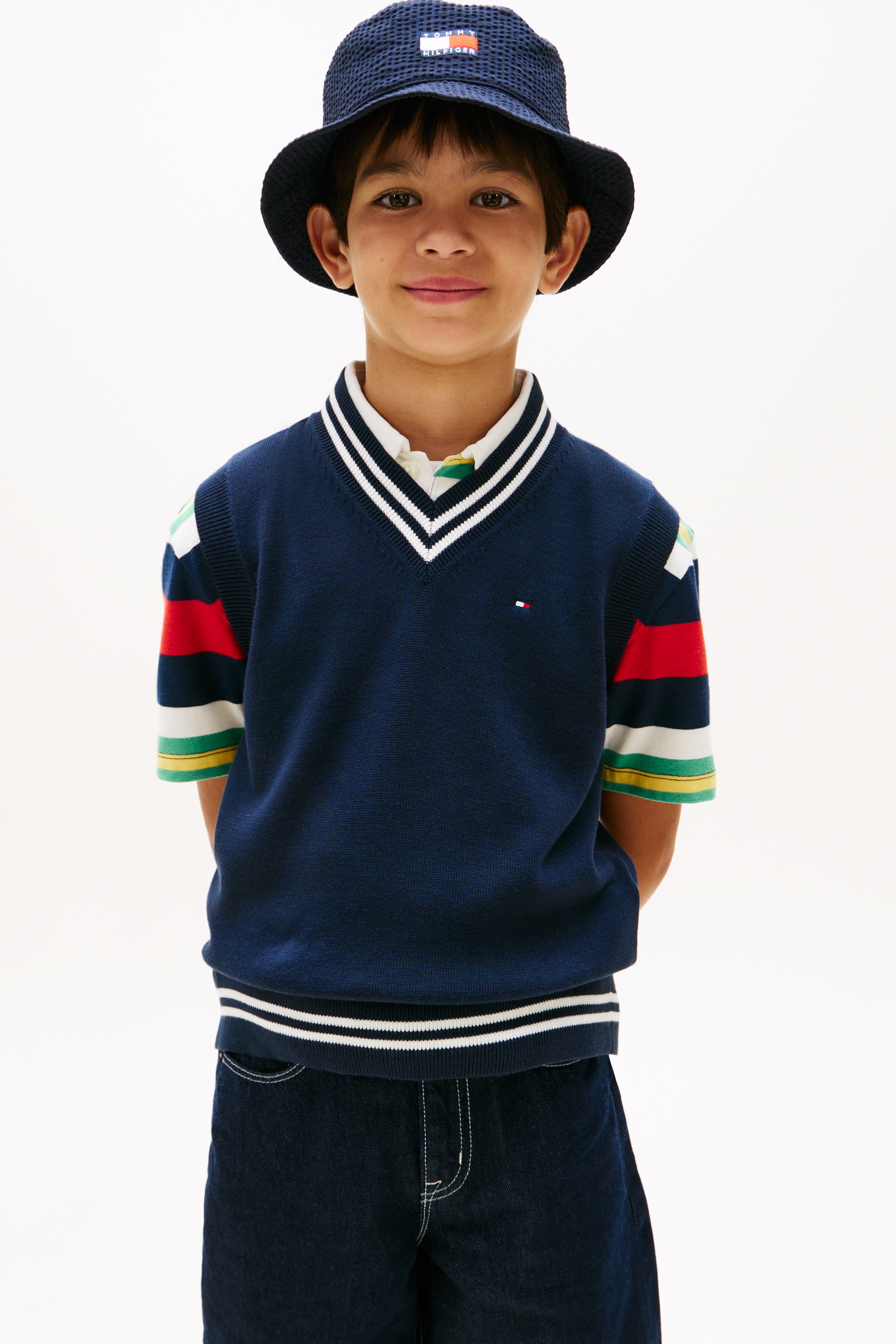 타미 키즈 브이넥 니트베스트